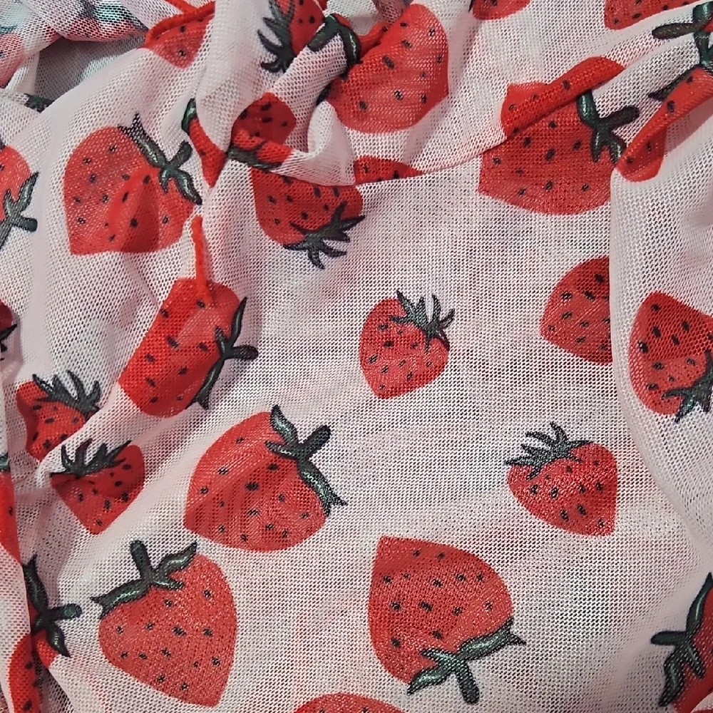 Strawberry Wrap Tie Top 1X + Matching Jewelry Set
